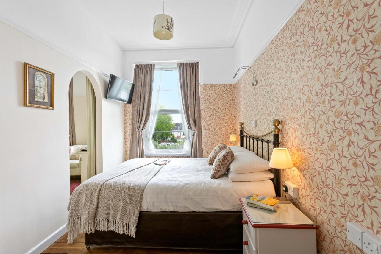 Abbeyfield Vintage Style Boutique B&B Торки Екстериор снимка
