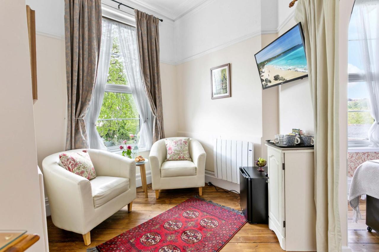 Abbeyfield Vintage Style Boutique B&B Торки Екстериор снимка