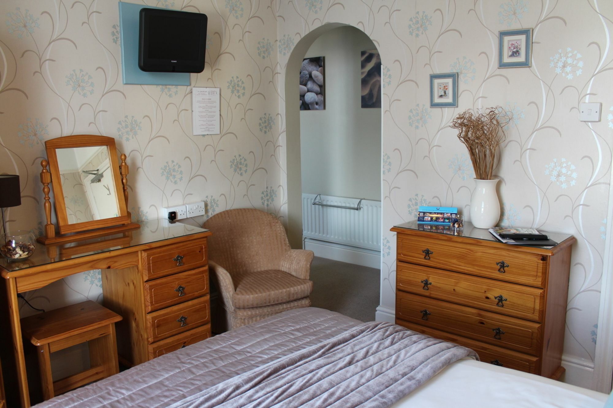 Abbeyfield Vintage Style Boutique B&B Торки Екстериор снимка